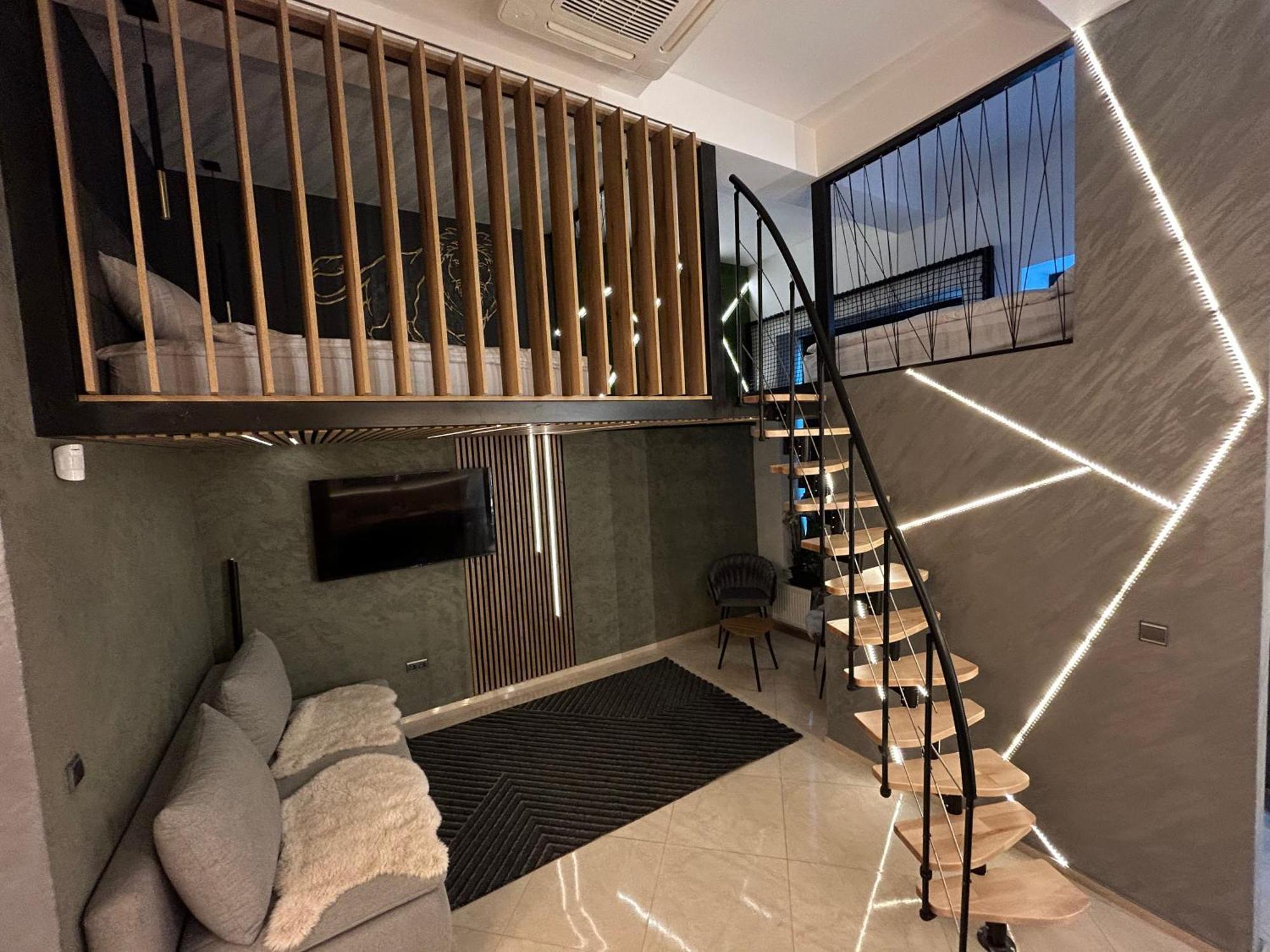 Leo Apartment Suite & Private Spa Zone - Old City Братислава Екстер'єр фото